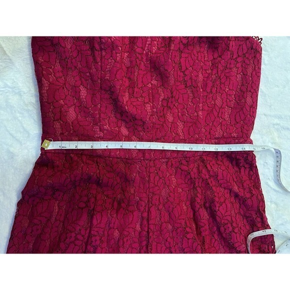 Adelyn Rae Strapless Raspberry Eyelet Lace Romper Size - Large - Picture 3 of 8